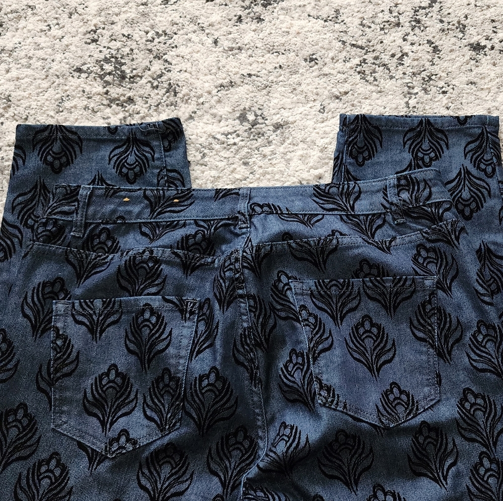 Coldwater Creek Natural Fit Velvet Printed Jeans Womens Size 10 Boho Chic - Picture 8 of 8
